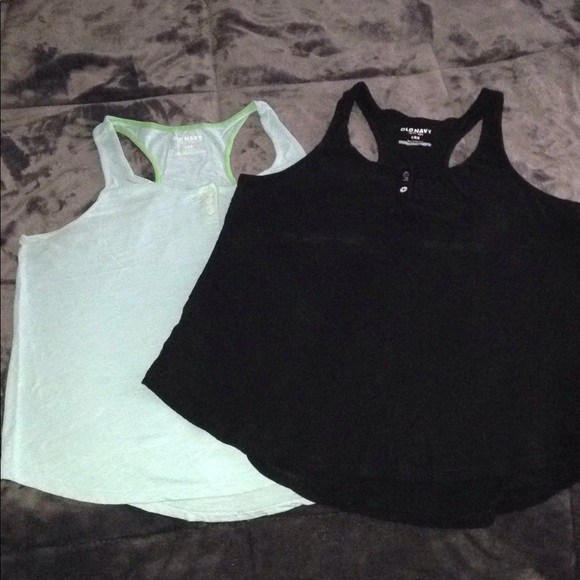 Old Navy Tops - 🔴2/$10 Bundle of 2 Old Navy Racerback Tanks